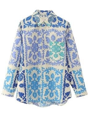 Zara women’s tile print graphic design button down blue and white size large